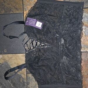 Black Lace Bralett